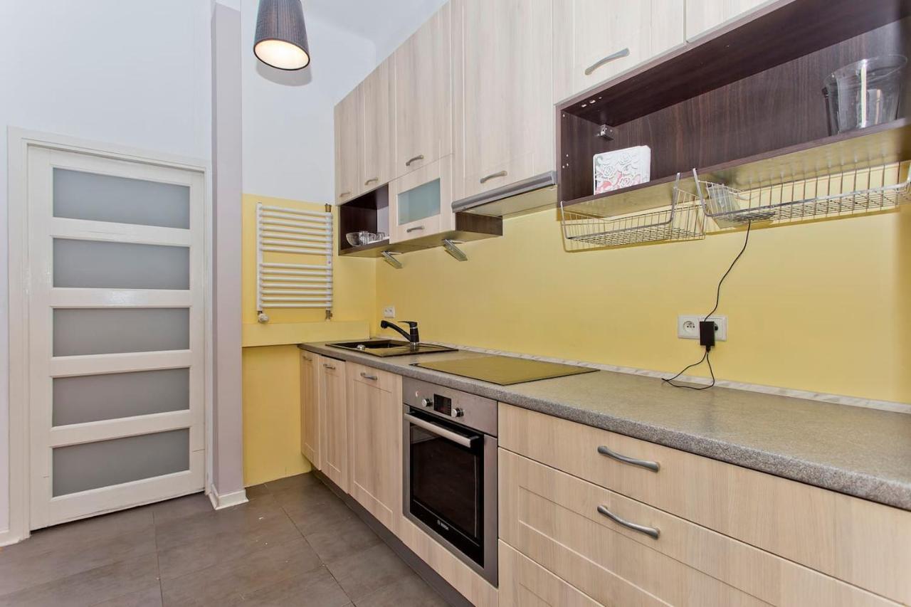Charming And Bright- Golden Apartments- Old Town Варшава Экстерьер фото