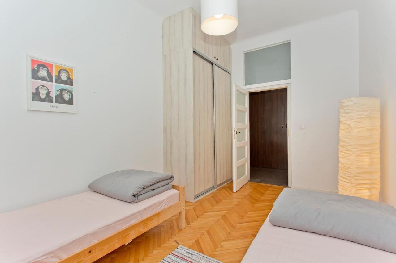 Charming And Bright- Golden Apartments- Old Town Варшава Экстерьер фото